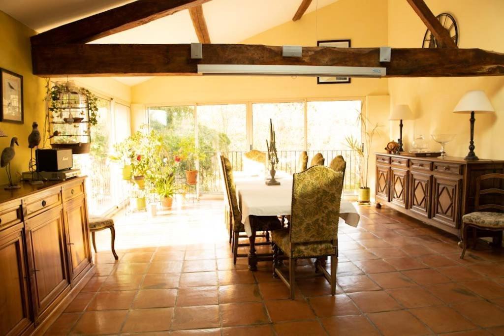 فندق Le Logis Saint Victor Coufouleux المظهر الخارجي الصورة
