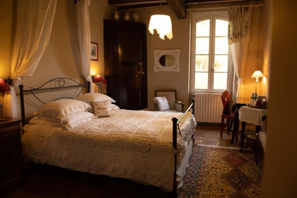 فندق Le Logis Saint Victor Coufouleux المظهر الخارجي الصورة